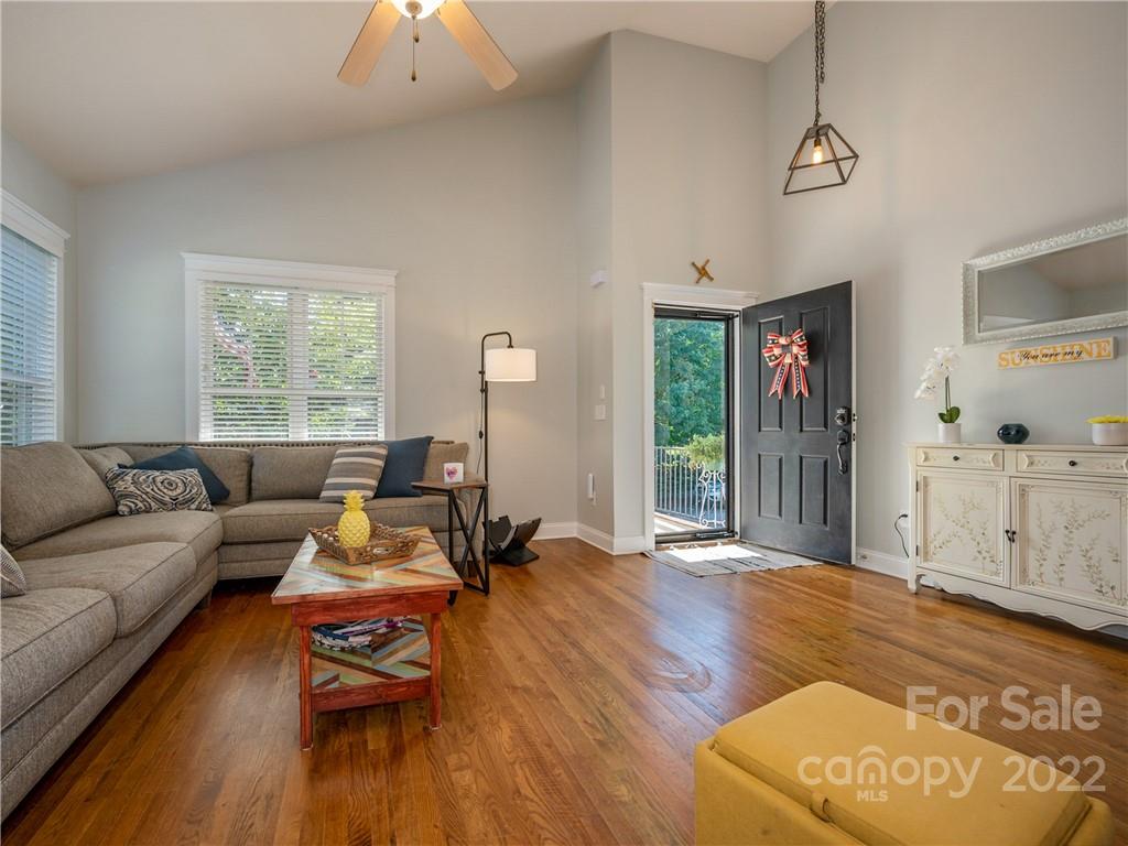 101 Carolina Bluebird Loop Arden NC 28704