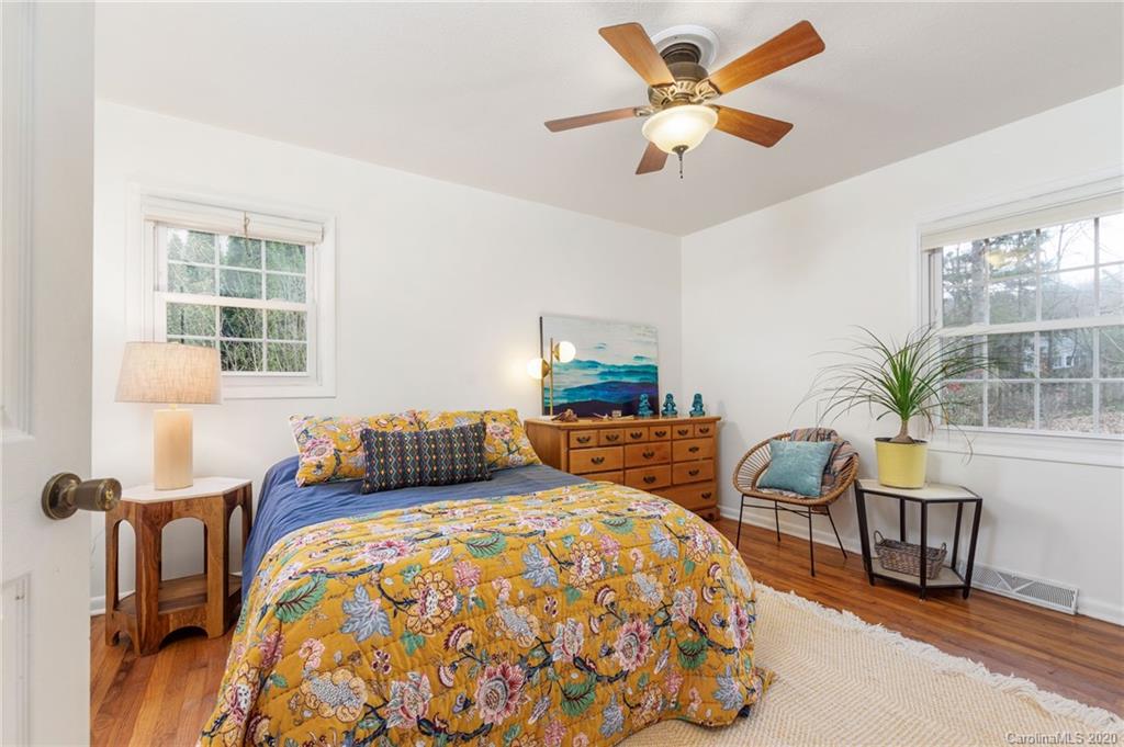 453 Beaverdam Road Asheville NC 28804