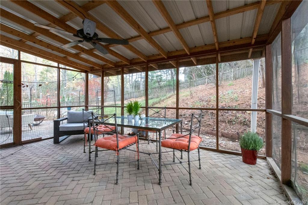 453 Beaverdam Road Asheville NC 28804