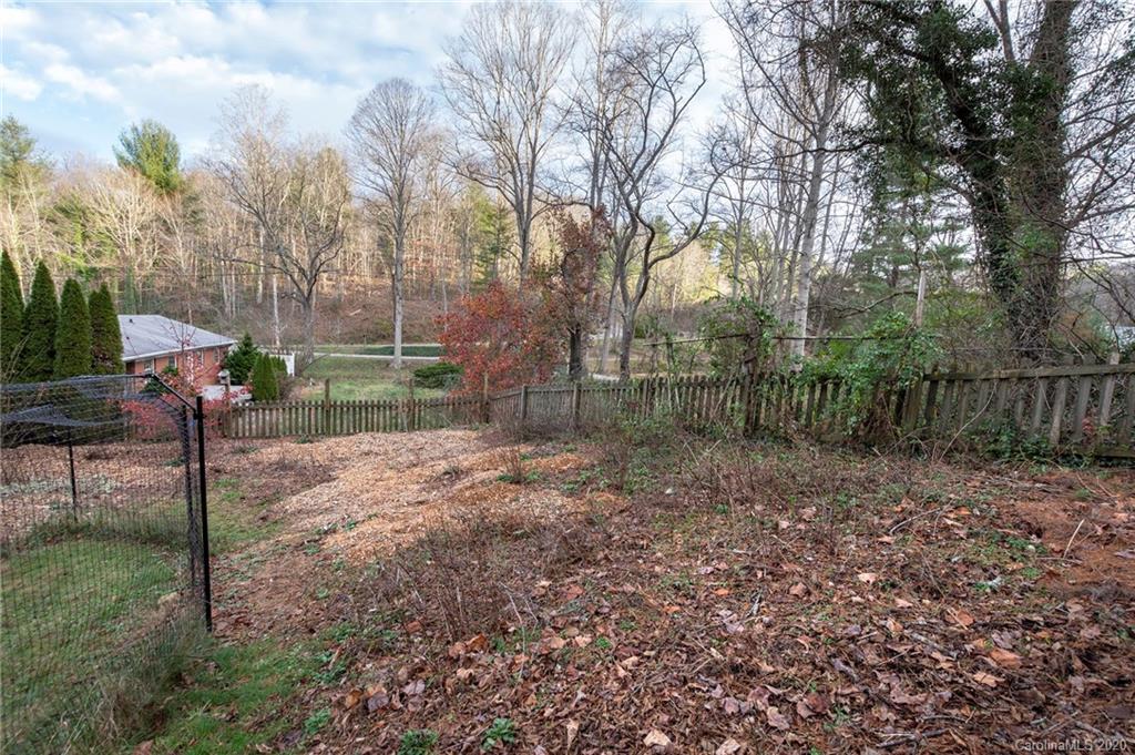 453 Beaverdam Road Asheville NC 28804