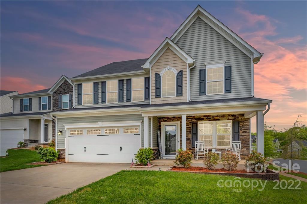2705 Blackjack Oak Court Gastonia NC 28056