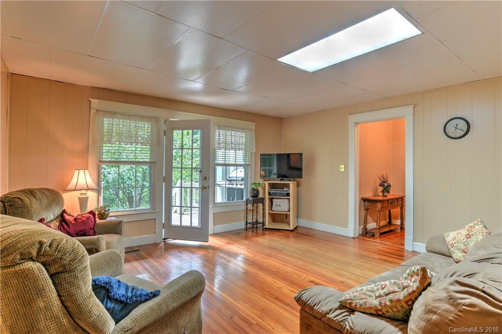 1 Wood Avenue Asheville NC 28803