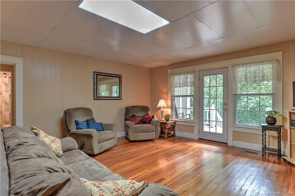 1 Wood Avenue Asheville NC 28803