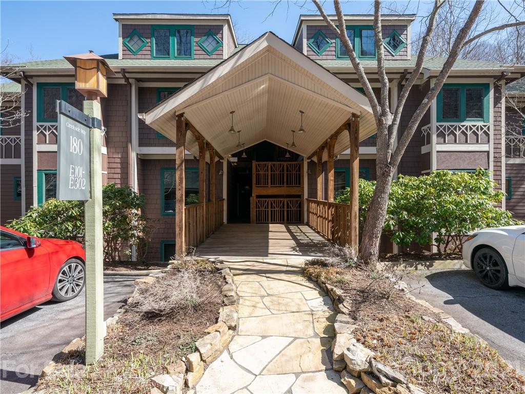 180 Creekside Way Burnsville NC 28714