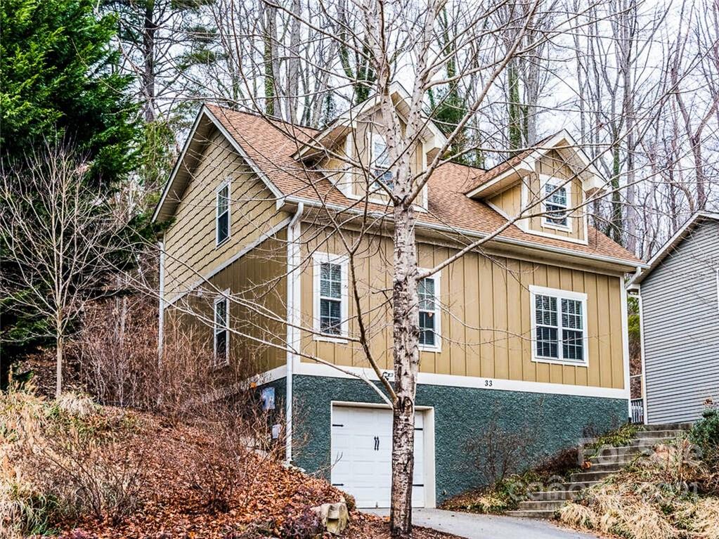 33 Oakcrest Place Asheville NC 28806