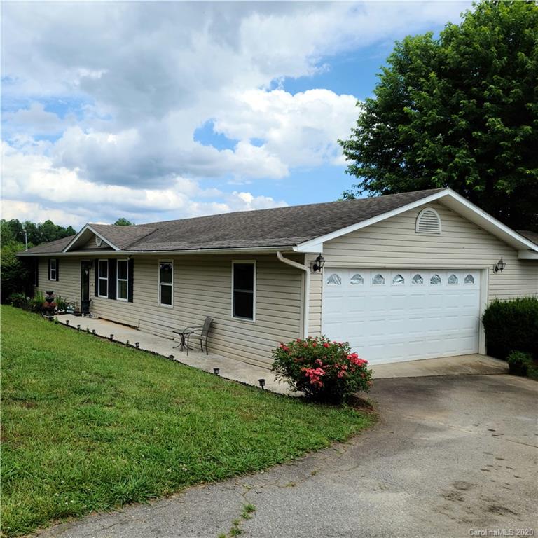 22 Star Road Marshall NC 28753