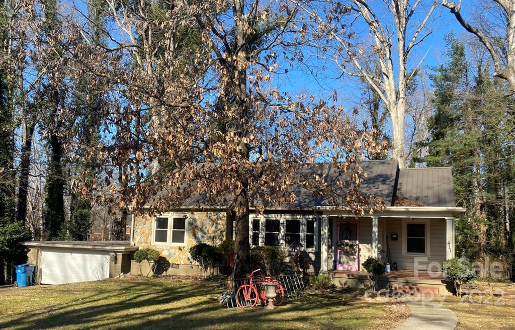 411 7th Avenue NE Hickory NC 28601