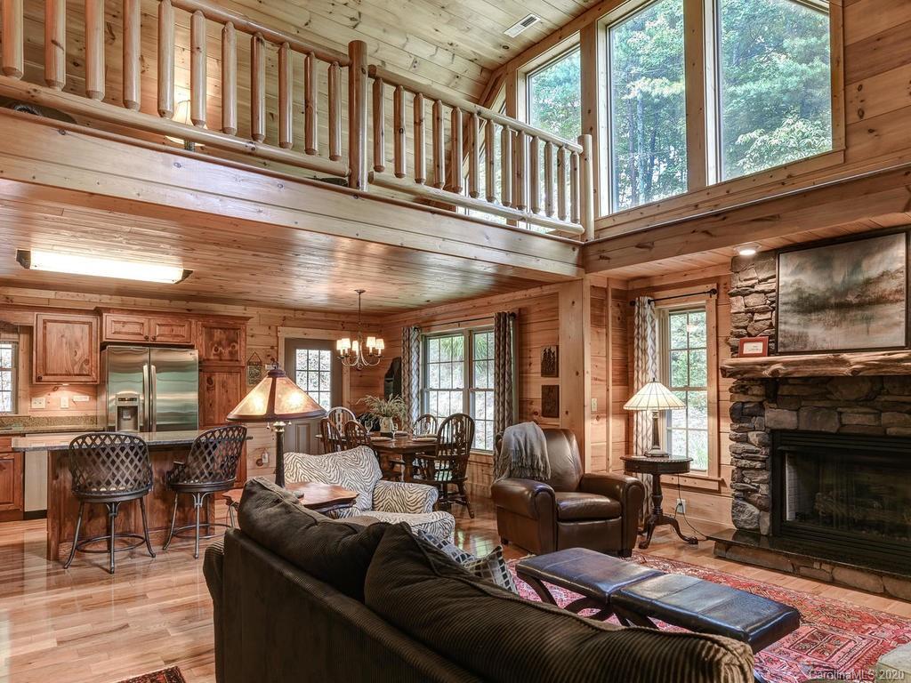 37 Crow Ridge Road Weaverville NC 28787