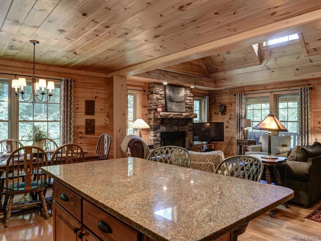 37 Crow Ridge Road Weaverville NC 28787