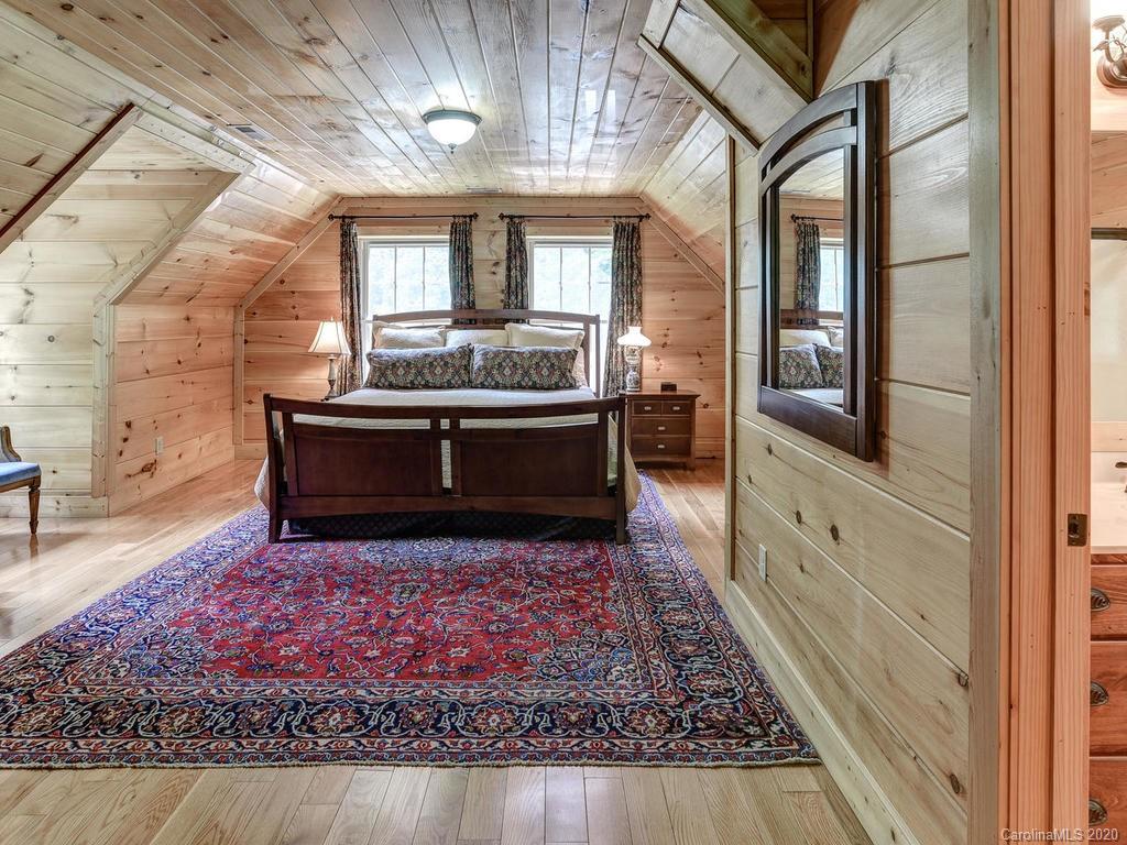 37 Crow Ridge Road Weaverville NC 28787