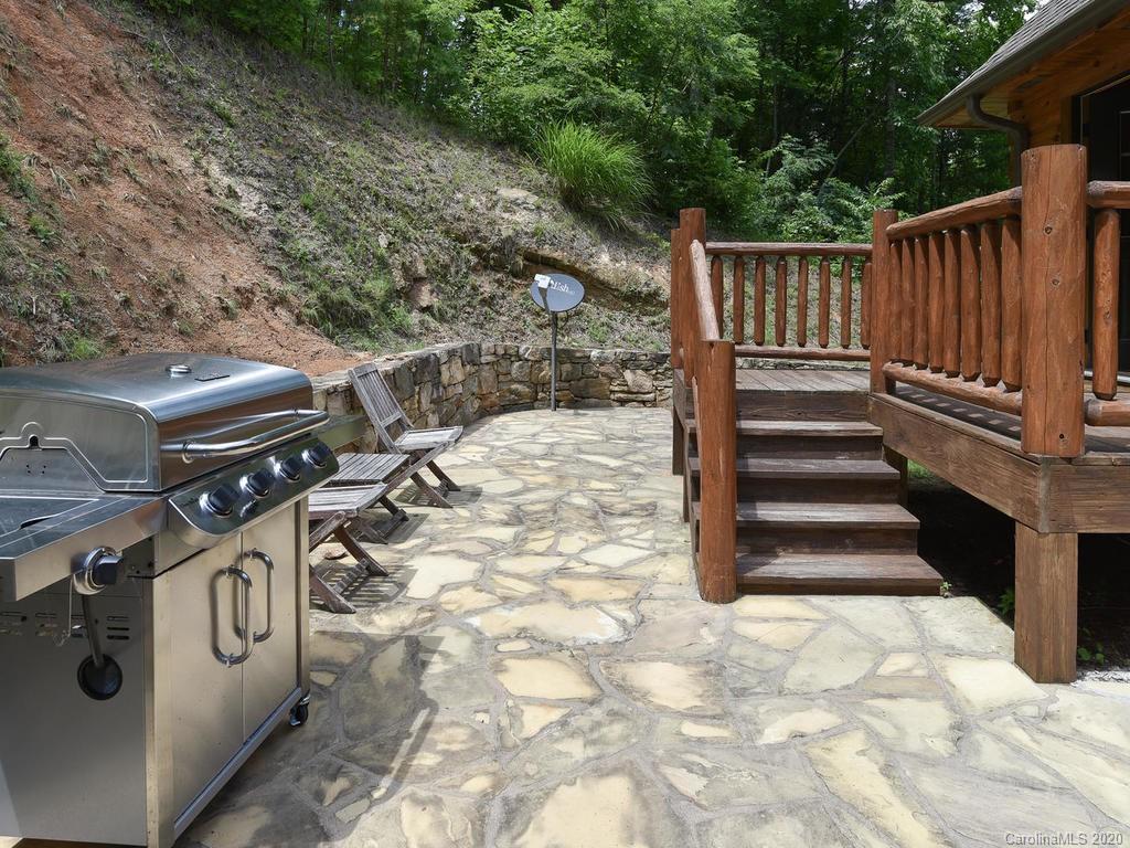 37 Crow Ridge Road Weaverville NC 28787
