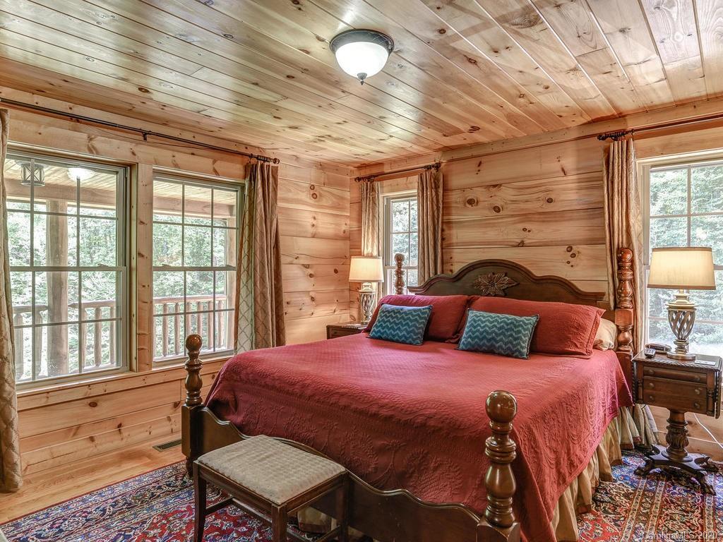 37 Crow Ridge Road Weaverville NC 28787
