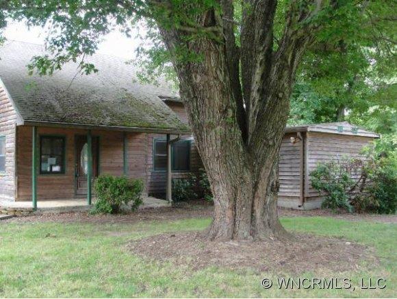 17 Earl Allen Drive Swannanoa NC 28778