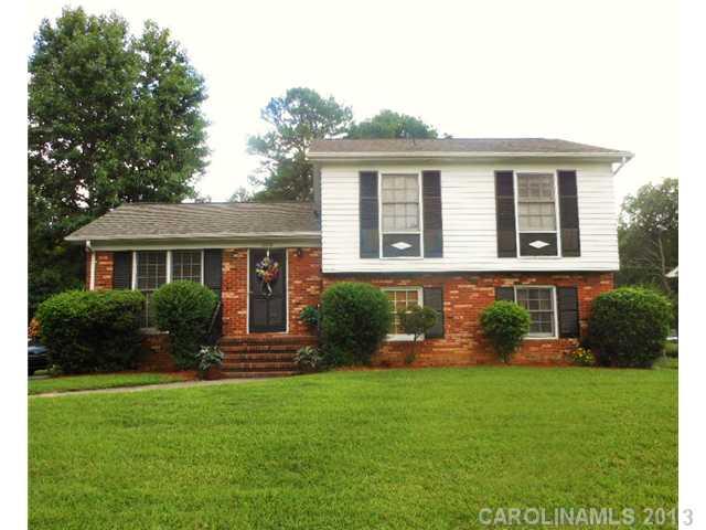 6328 Bridlewood Lane Charlotte NC 28215