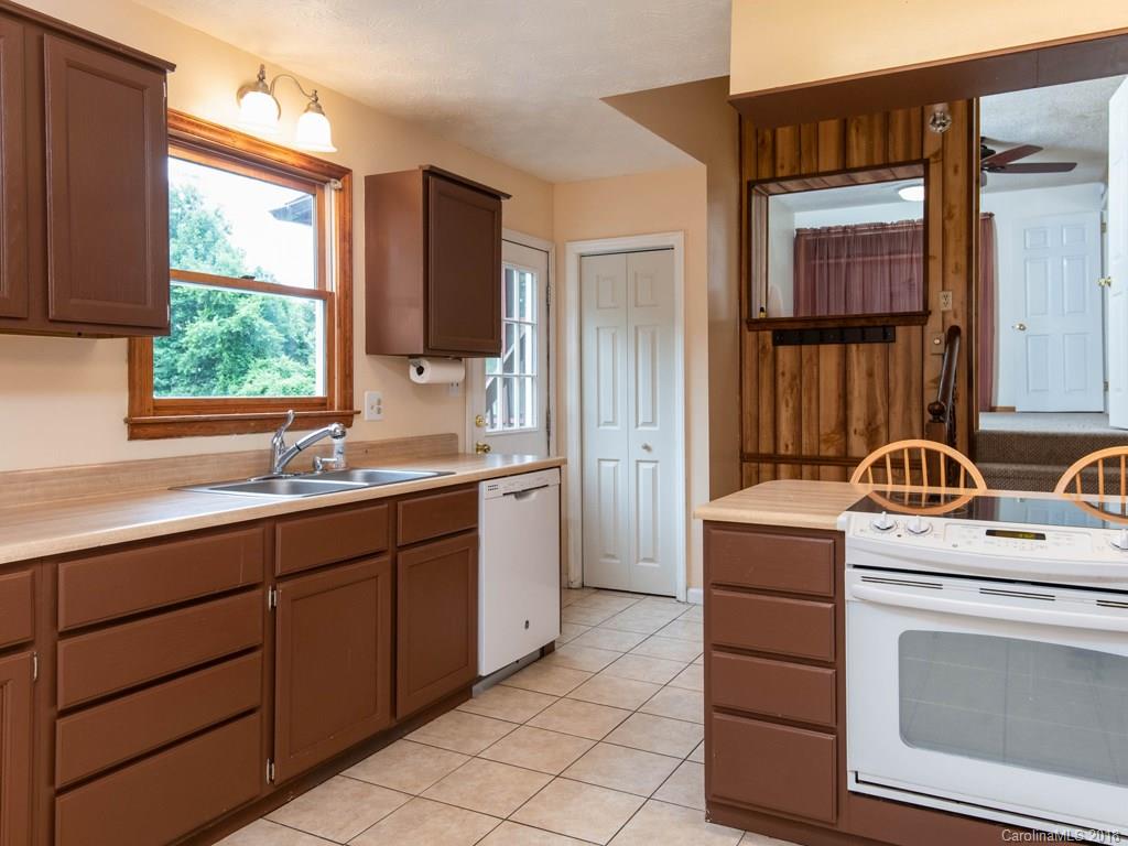 356 Watson Road Arden NC 28704