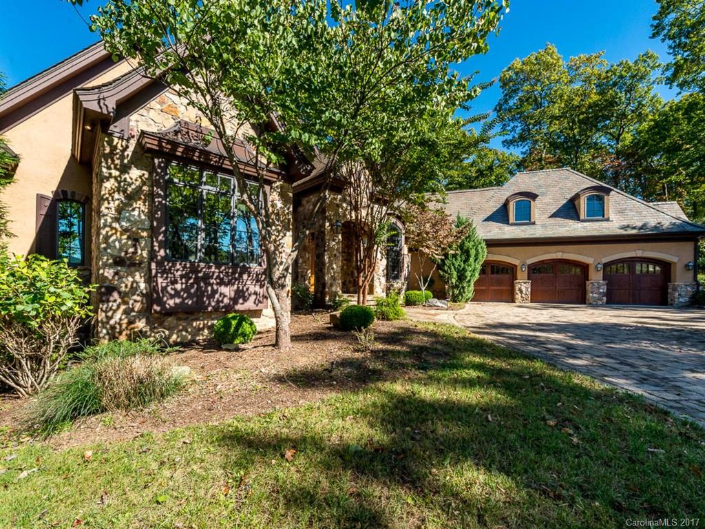 1538 Country View Way Arden NC 28704