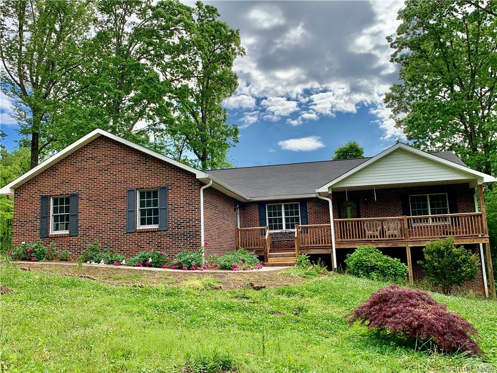 12 Doshia Lane Fletcher NC 28732