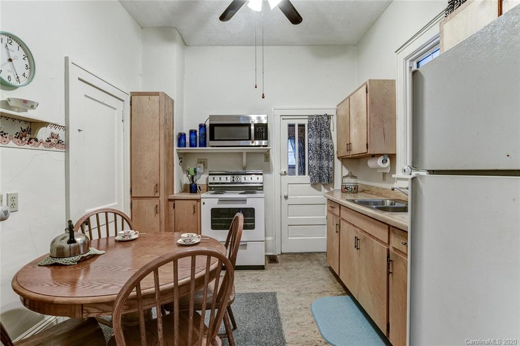 173 Forest Hill Drive Asheville NC 28803
