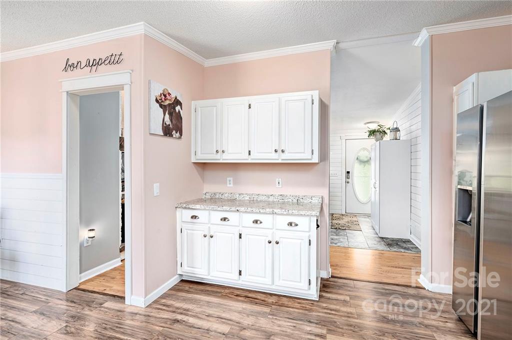 23 E Mountain Way Asheville NC 28805