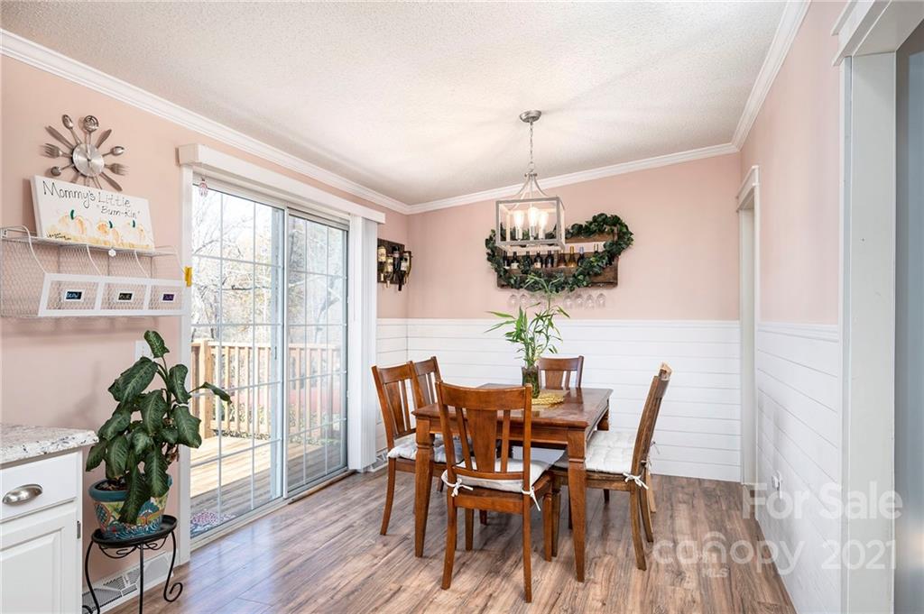 23 E Mountain Way Asheville NC 28805