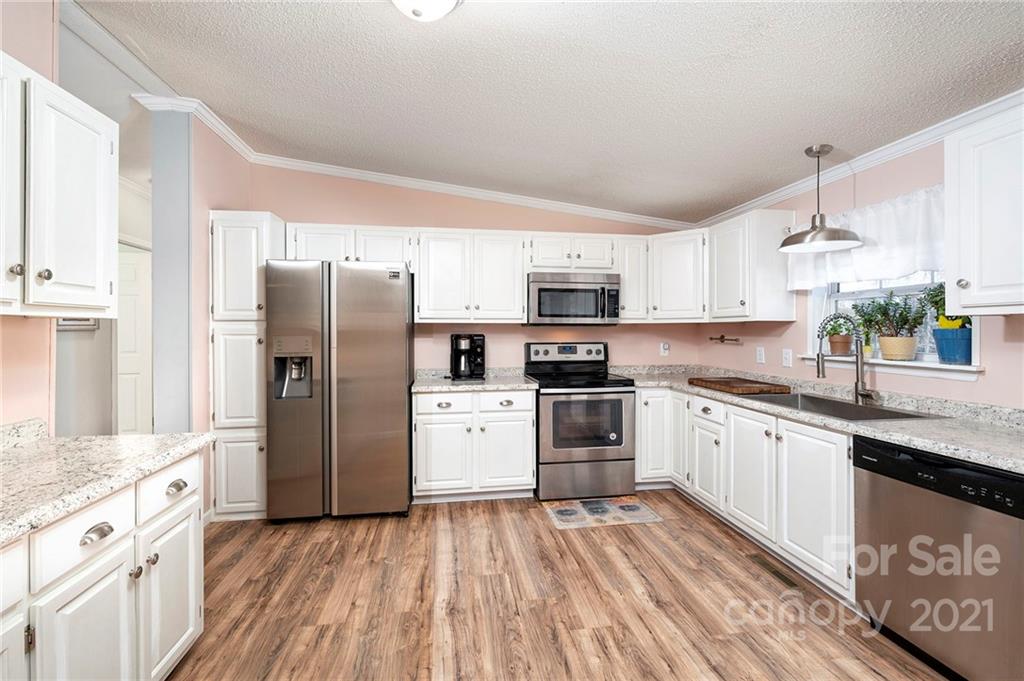23 E Mountain Way Asheville NC 28805
