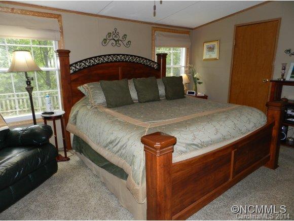 53 Twin Ridge Drive Weaverville NC 28787
