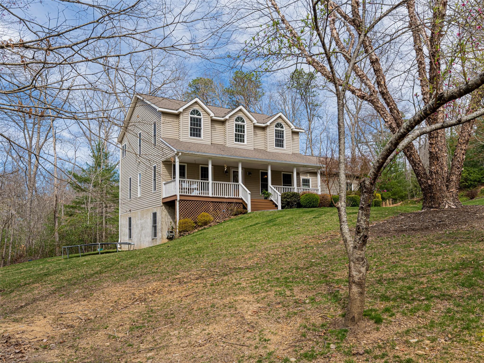14 Landon Road Fairview NC 28730