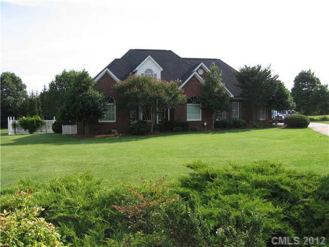 161 Couples Court Matthews NC 28104