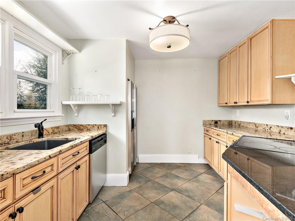 42 Gladstone Road Asheville NC 28805