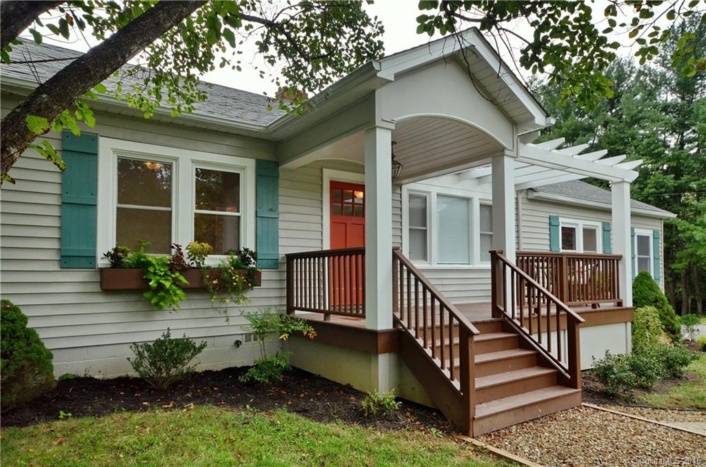 17 Salem Road Weaverville NC 28787