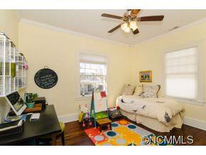 26 Fulton Street Asheville NC 28801