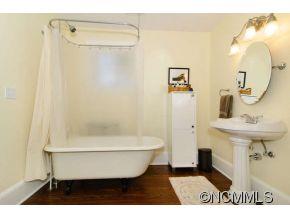 26 Fulton Street Asheville NC 28801