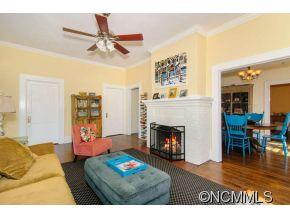 26 Fulton Street Asheville NC 28801