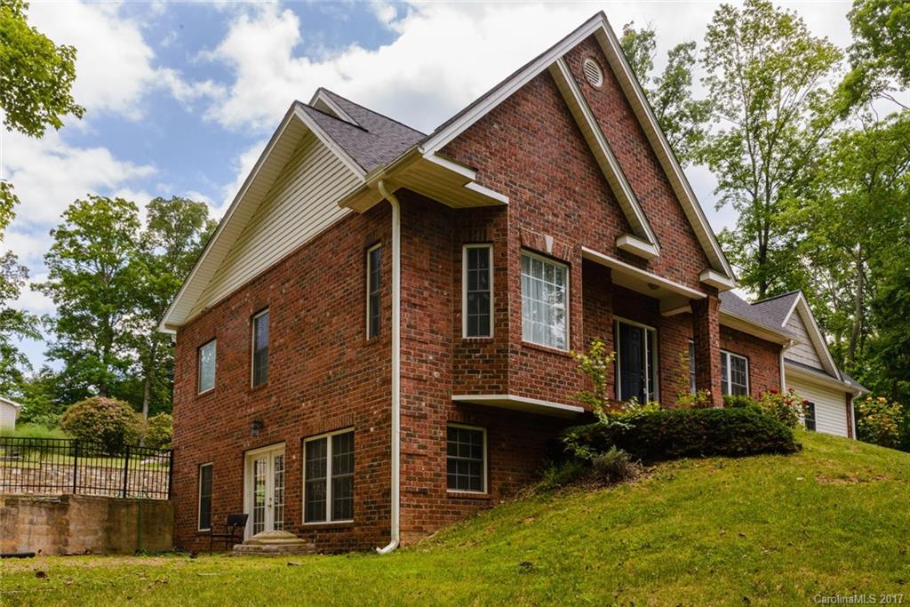 15 Dynasty Lane Candler NC 28715