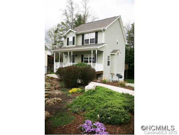 18 Attaberry Court Asheville NC 28805