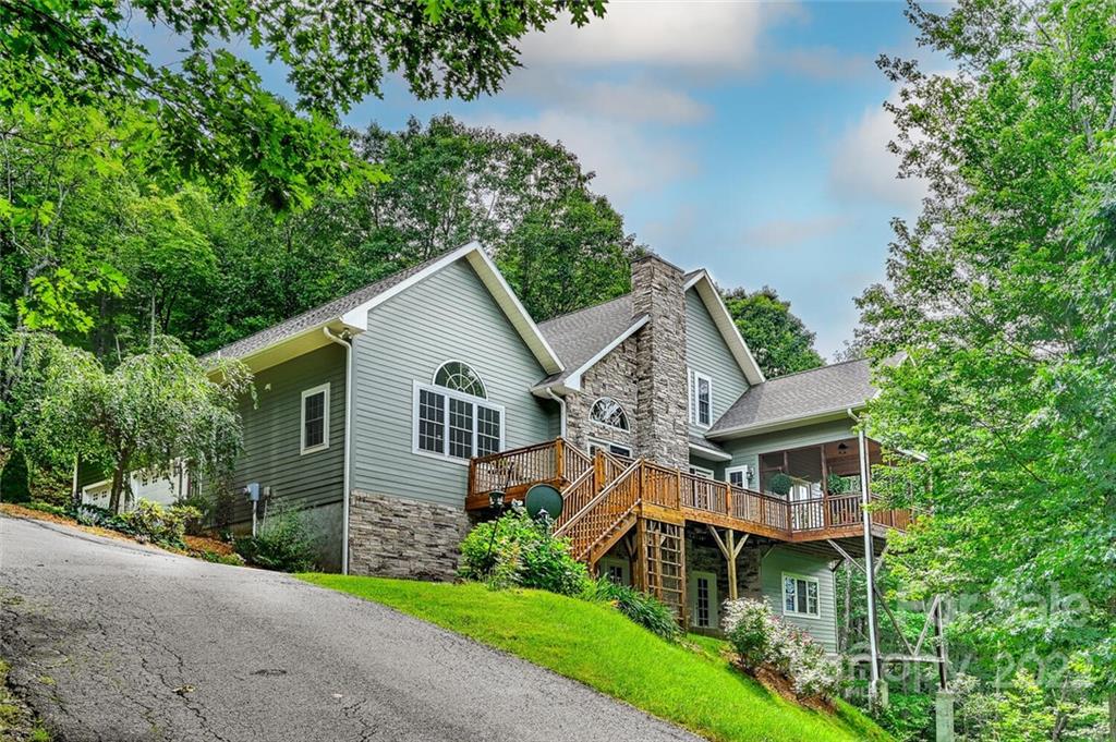 6 Carl Lane Candler NC 28715