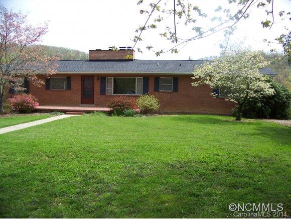 914 Old Fort Road Fairview NC 28730