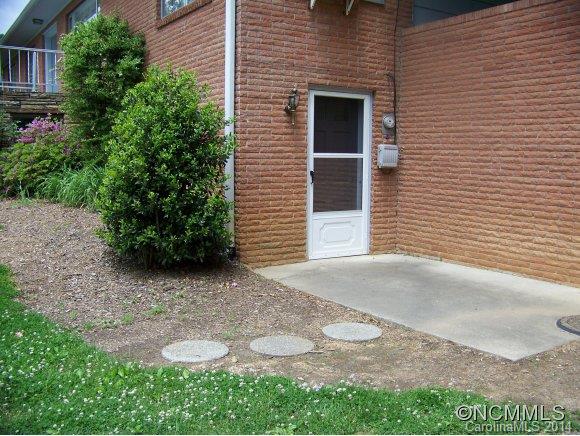 914 Old Fort Road Fairview NC 28730