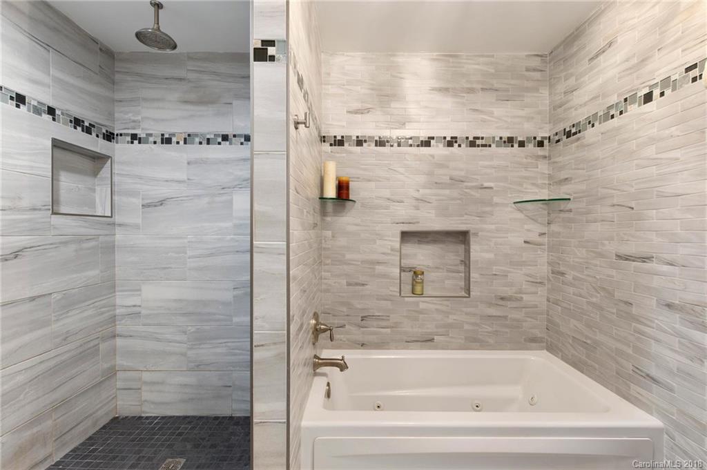 741 Woodland Ridge Asheville NC 28804