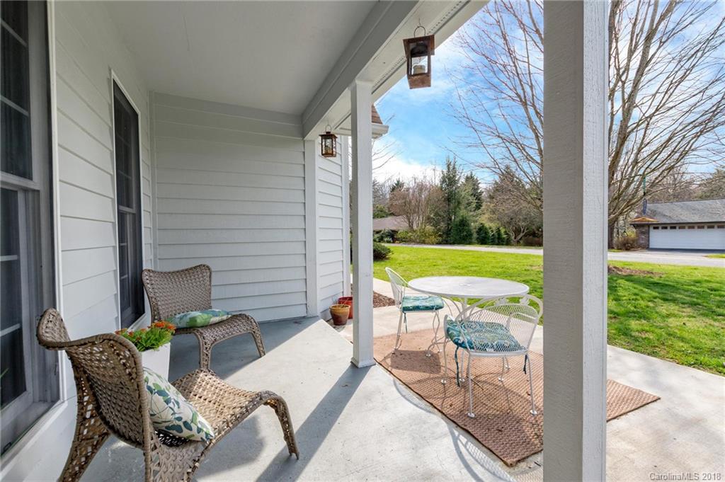 741 Woodland Ridge Asheville NC 28804