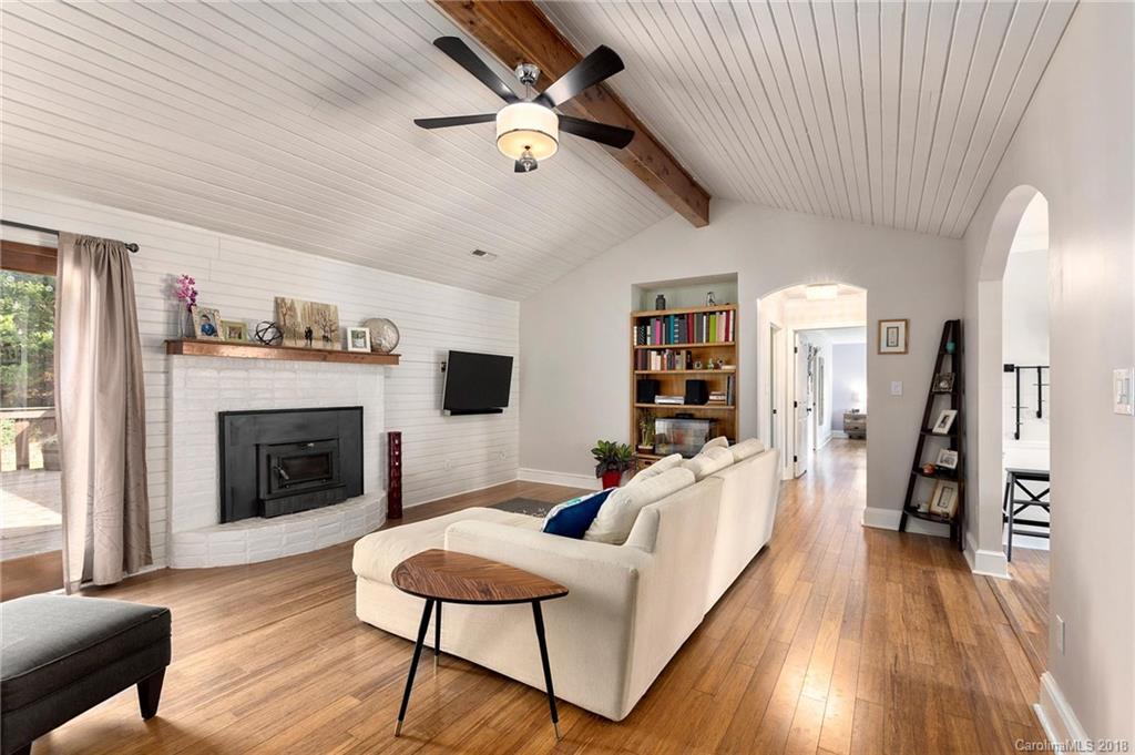 741 Woodland Ridge Asheville NC 28804