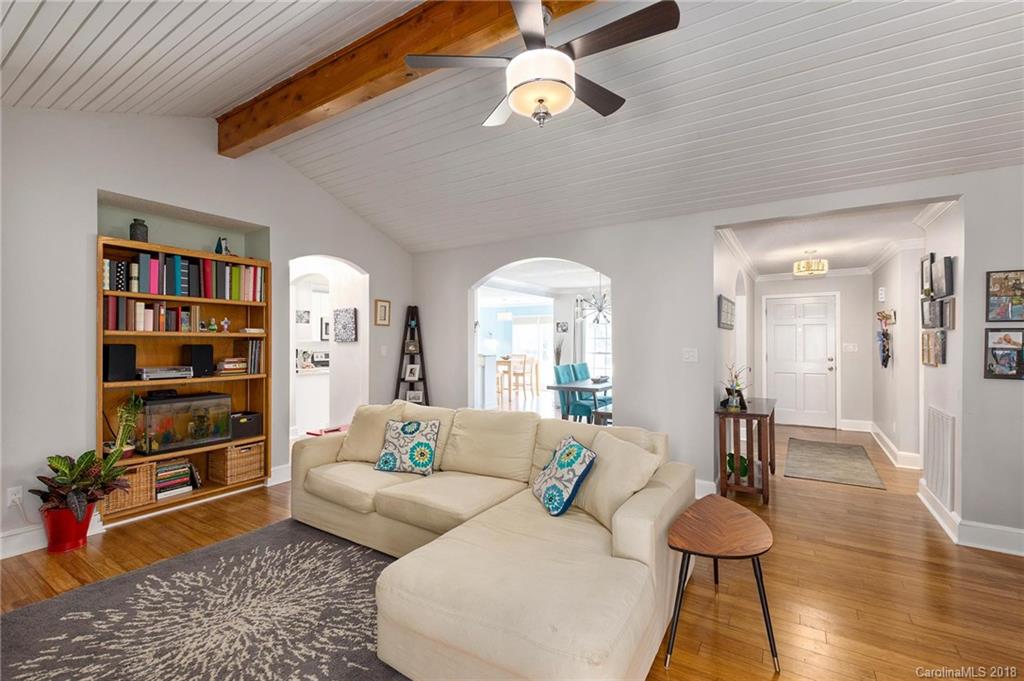 741 Woodland Ridge Asheville NC 28804