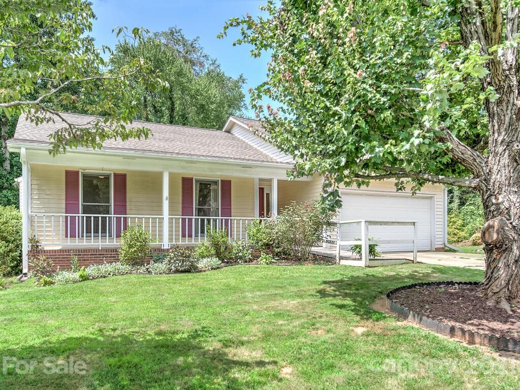 1 Marlwood Court Asheville NC 28804