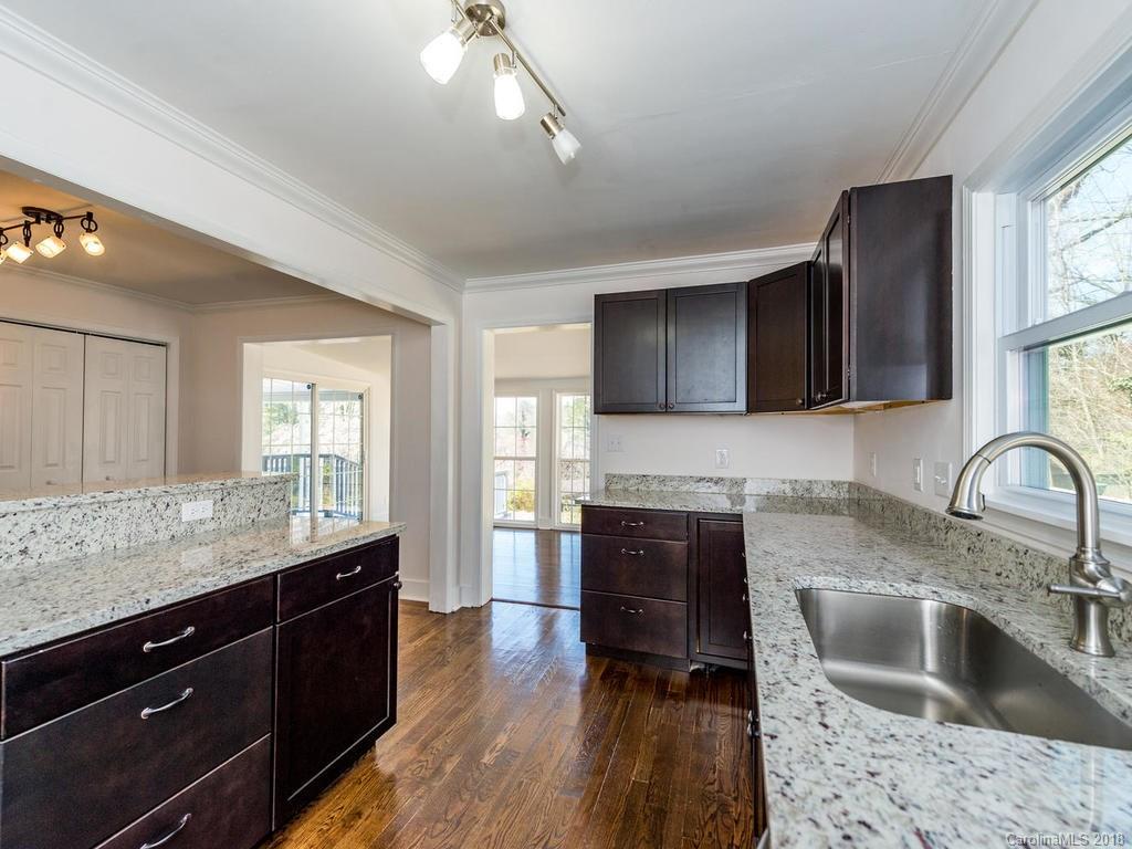190 Carrier Street Asheville NC 28806