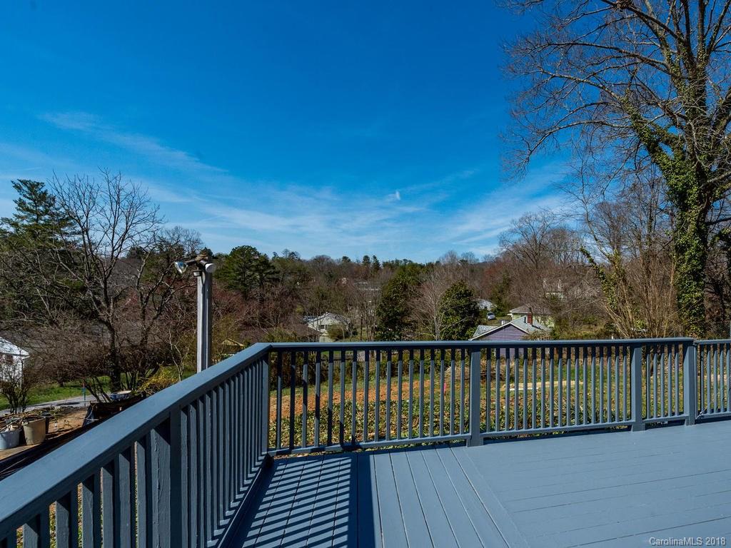 190 Carrier Street Asheville NC 28806