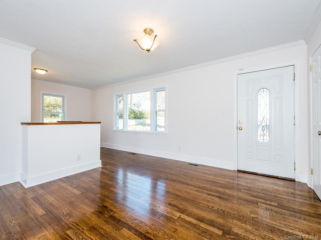190 Carrier Street Asheville NC 28806