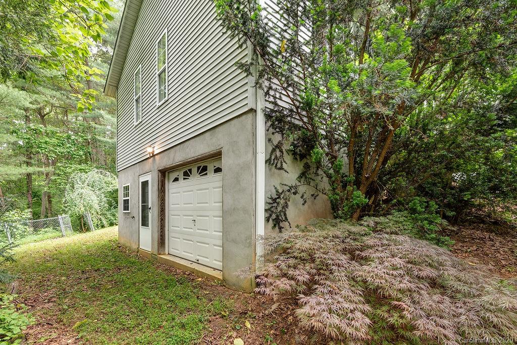 28 Blueberry Lane Fairview NC 28730