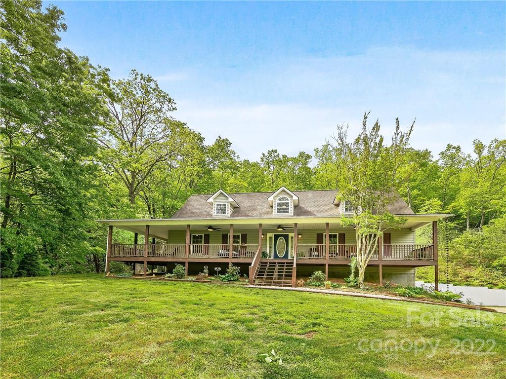 33 Tanner Lane Candler NC 28715