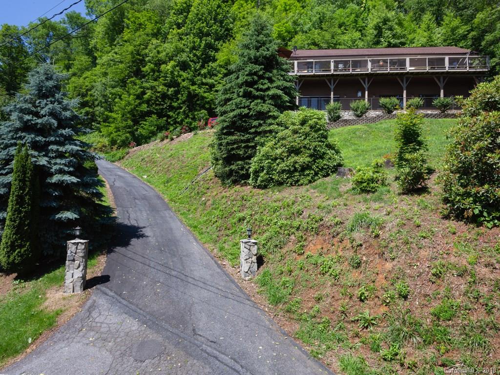 233 Dulcimer Lane Waynesville NC 28786
