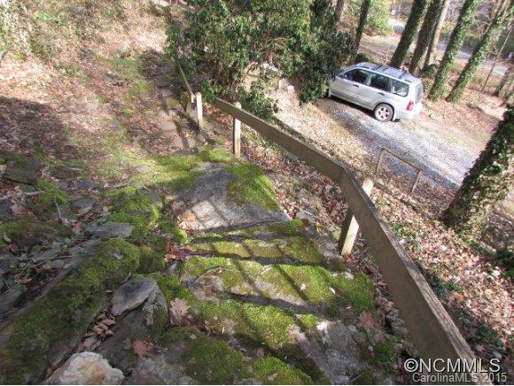 182 Mountain Farm Road Burnsville NC 28714